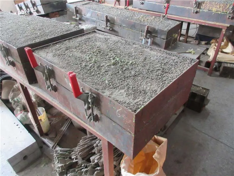 Open Mold Machine